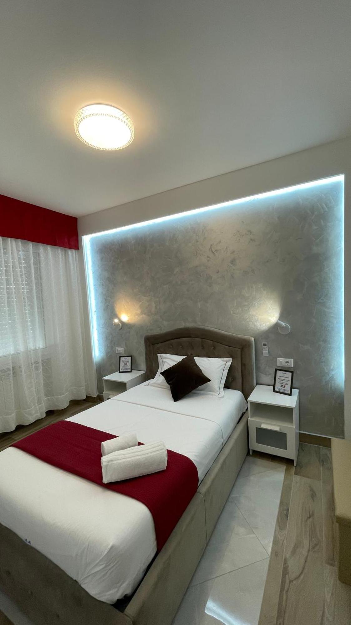 Quarto Individual Standard