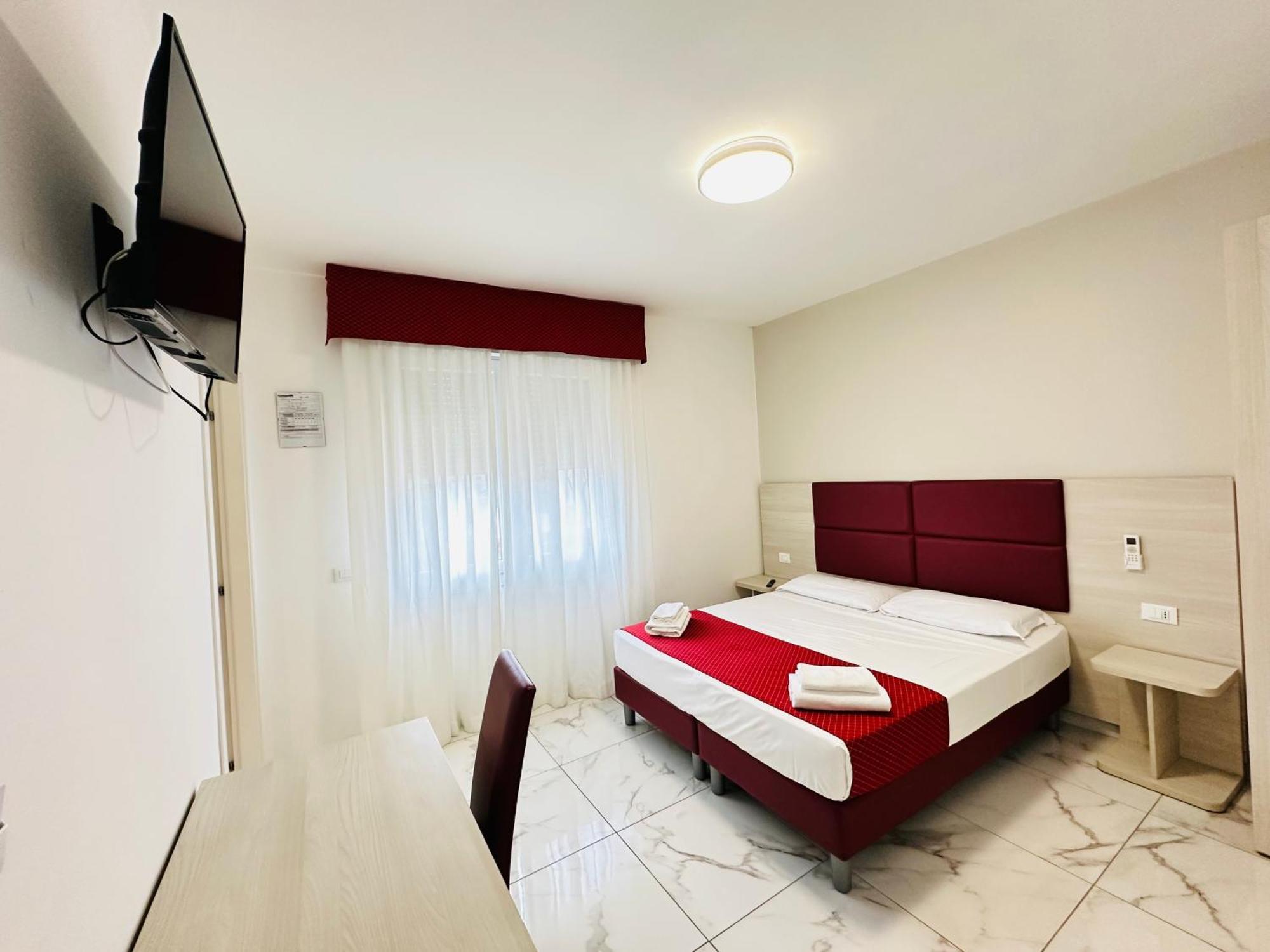 Double Room Private Bathroom