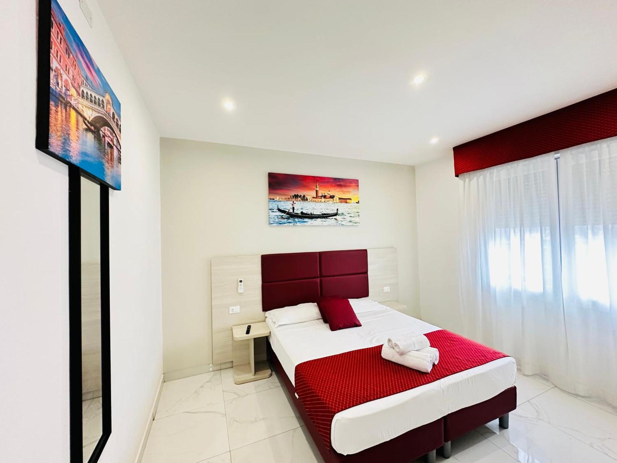 Double Room Private Bathroom