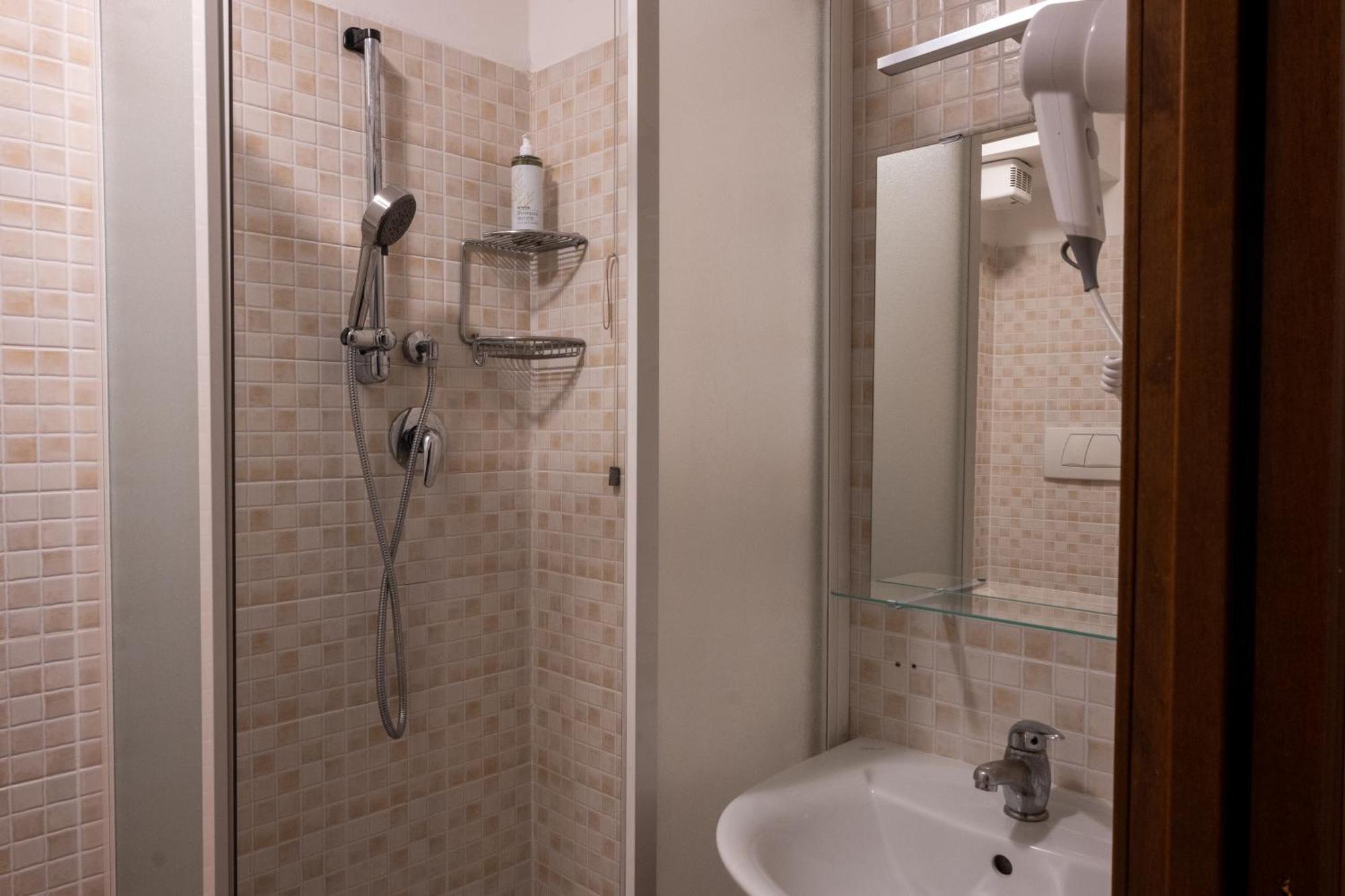 Quarto Individual