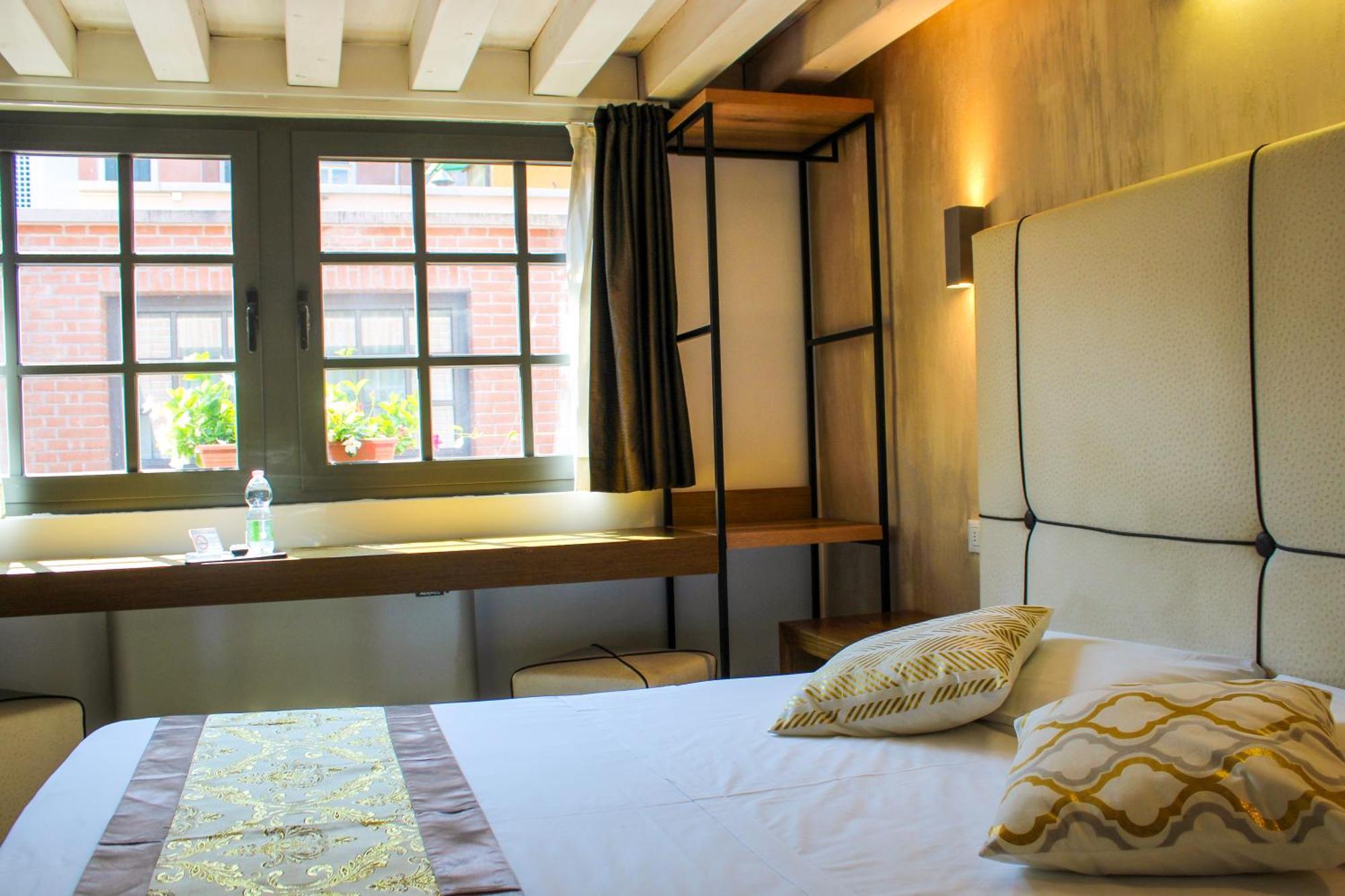 Quarto Duplo Standard