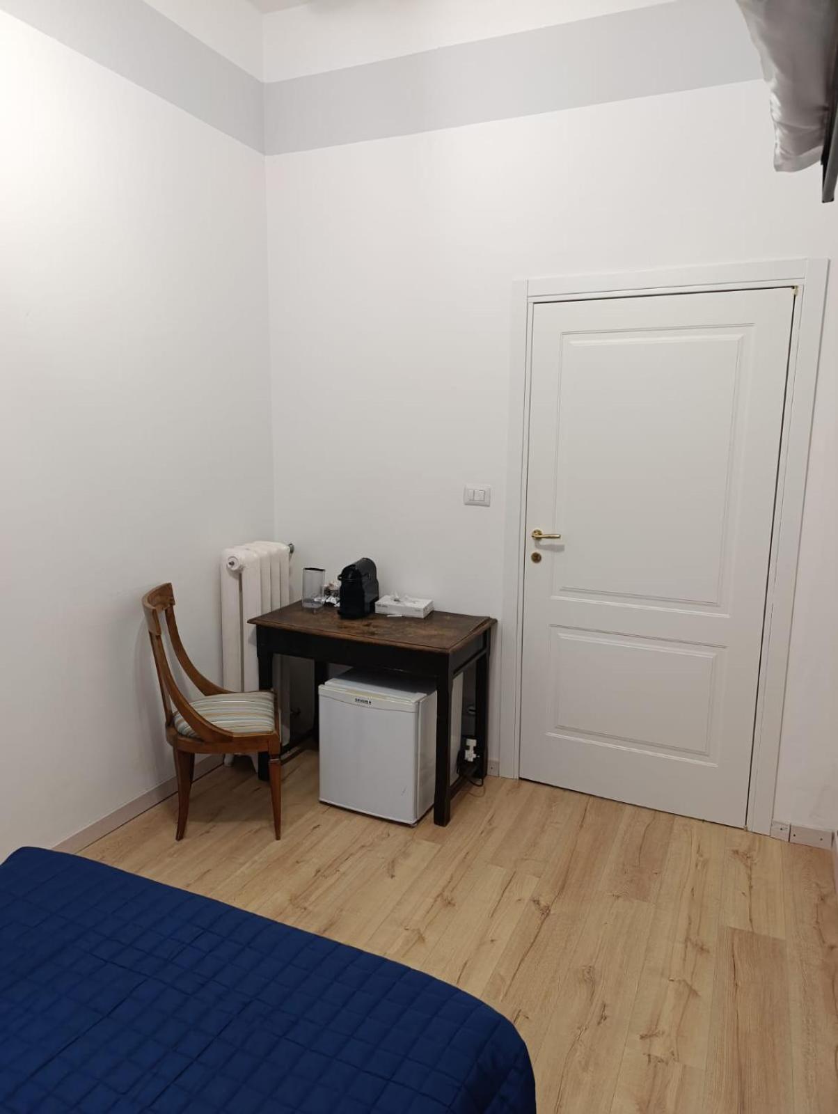 Single Room Private Bathroom