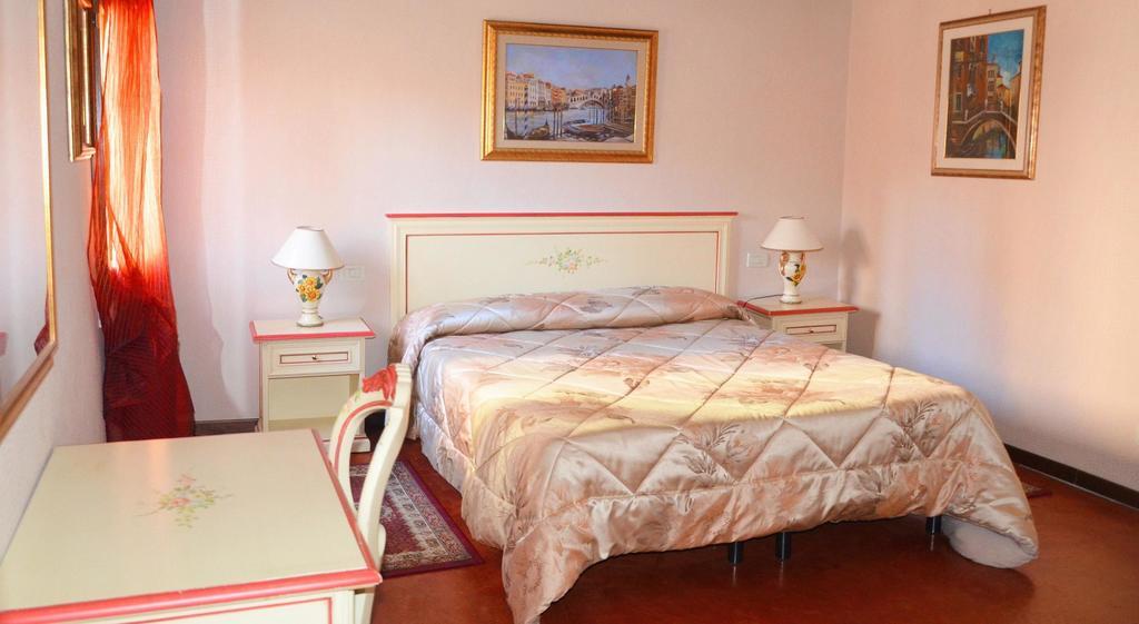 Quarto Duplo