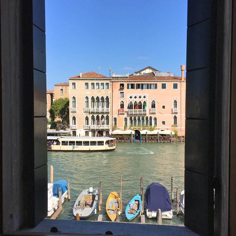 Superior Double Room Canal View