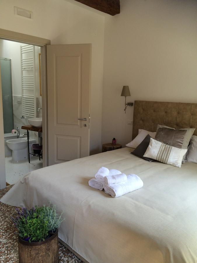Quarto Duplo