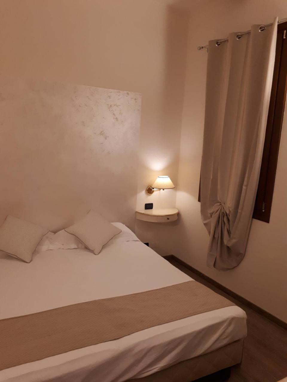 Quarto Duplo