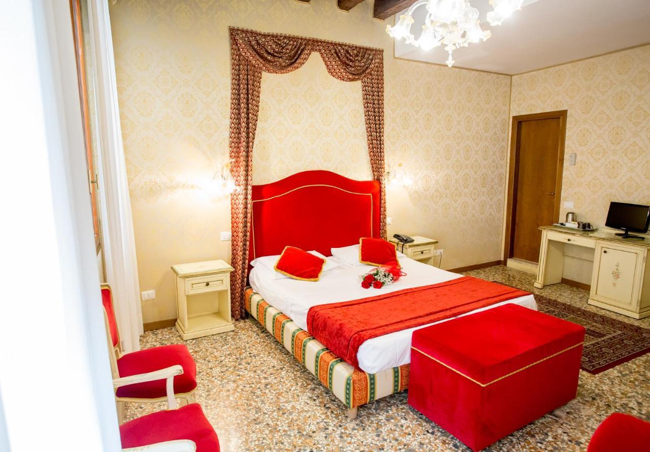 Quarto Triplo Superior