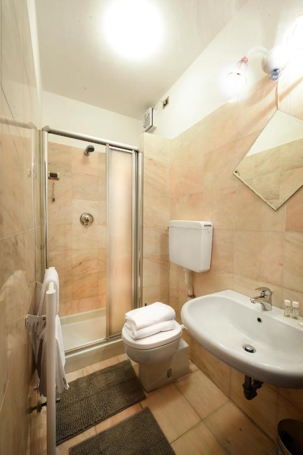 Quarto King Deluxe