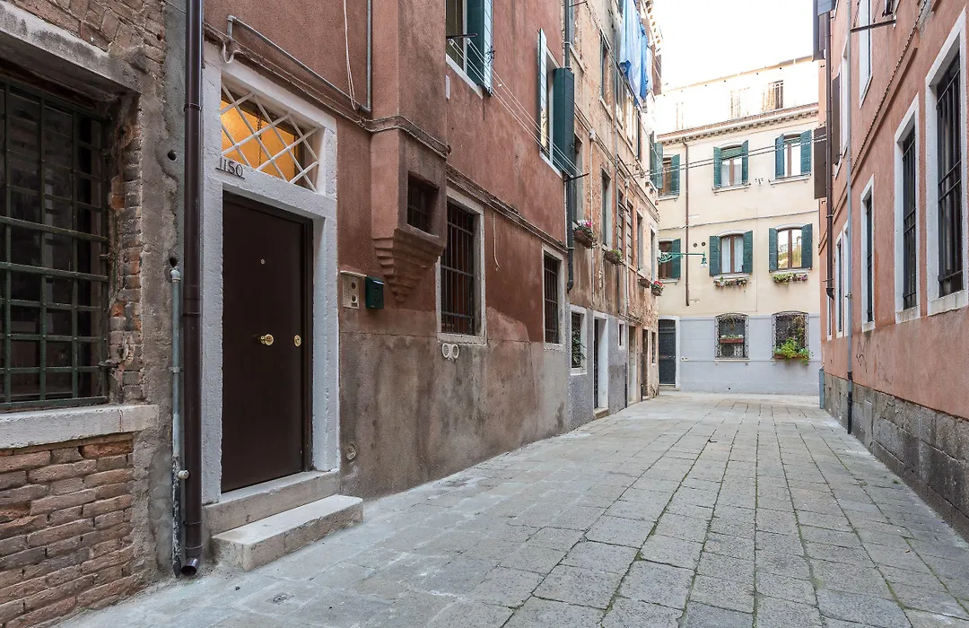 La Loggia Della Luna-1