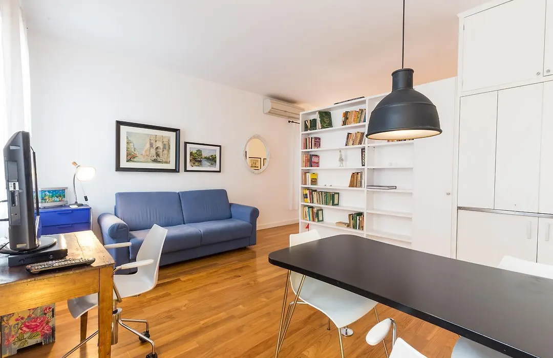 Venice Dose Guesthouse-1