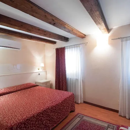 Venice Resorts Guesthouse Vicino Piazzale Roma E Stazione-3