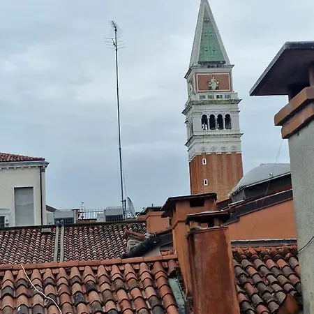 San Marco Luxury Rooms-3