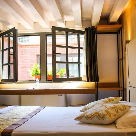 Al Canal Regio - Guest House-3
