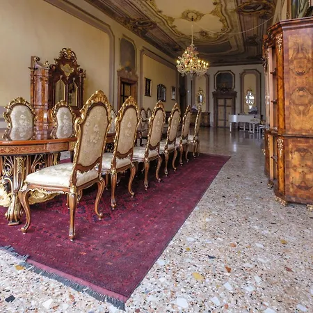 Palazzo Ca' Bernardo By Francesco Molon-2