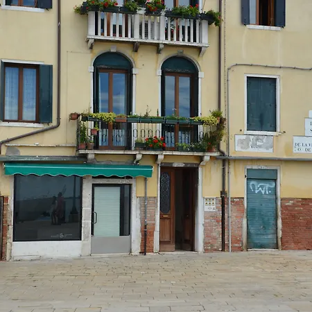 Casa Favaretto Guest House-2